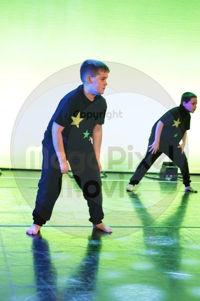 Let's Dance - Image 696A2554-2