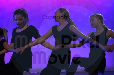 Let's Dance - Image 48702