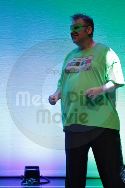 Let's Dance - Image 696A0695