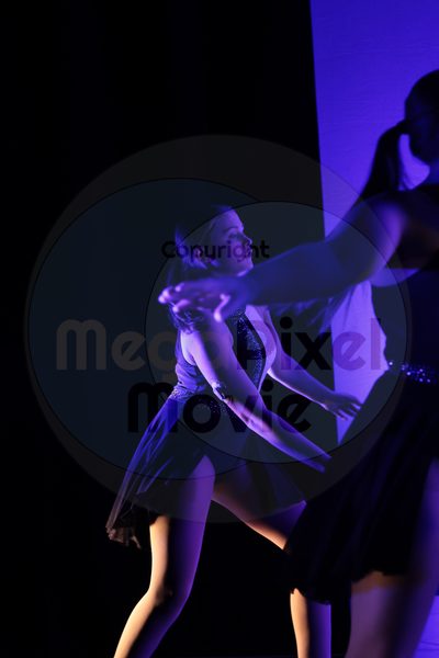 Let's Dance - Image 696A0933-2