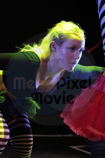 Dorothy Stringer Show - Image 1_696A6521