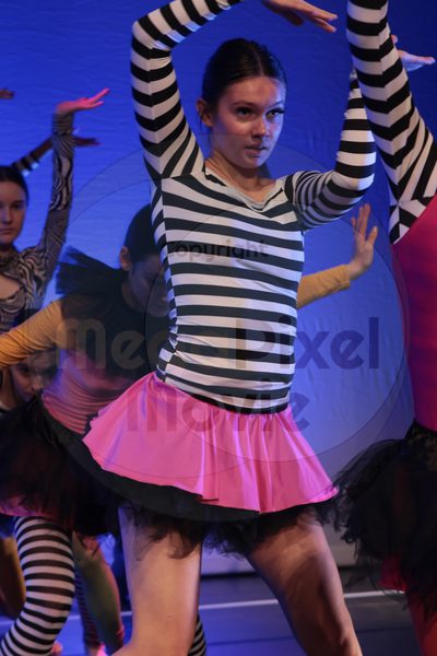 Dorothy Stringer Show - Image 1_696A6526