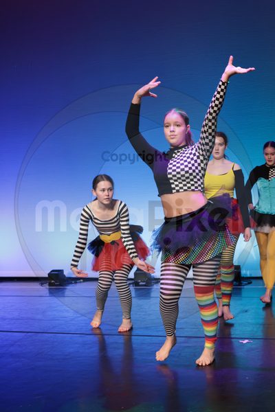 Dorothy Stringer Show - Image 1_696A6710