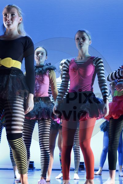 Dorothy Stringer Show - Image 696A7061
