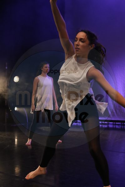 Dorothy Stringer Show - Image 0513