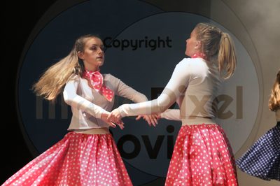 Dorothy Stringer Show - Image 9669