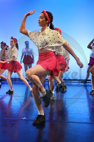 Dorothy Stringer Show - Image 9753