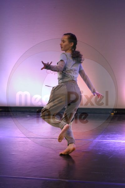 Dorothy Stringer Show - Image 0420