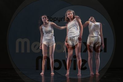 Dorothy Stringer Show - Image 9079