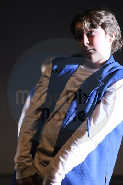 Dorothy Stringer Show - Image 0958