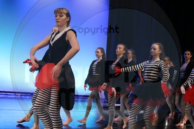 Dorothy Stringer Show - Image 0958