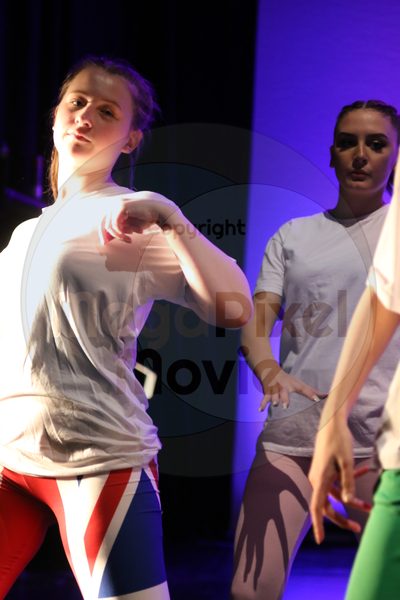 Dorothy Stringer Show - Image 1782