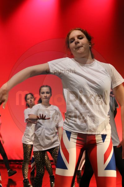Dorothy Stringer Show - Image 2001