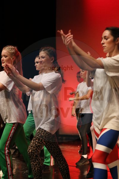Dorothy Stringer Show - Image 2006