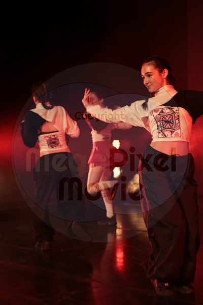 Dorothy Stringer Show - Image 1_696A3328-3
