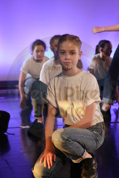 Dorothy Stringer Show - Image 1672