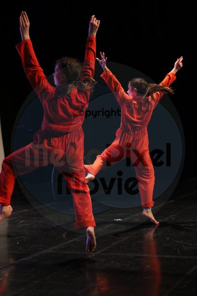 Dorothy Stringer Show - Image 2402