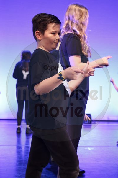 Let's Dance - Image 696A2750