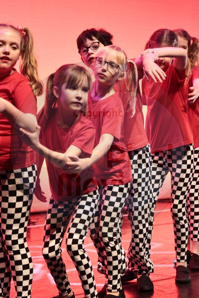 Let's Dance - Image 696A4088