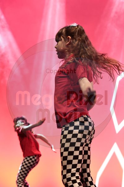 Let's Dance - Image 696A4547