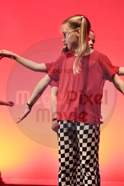 Let's Dance - Image 696A4619