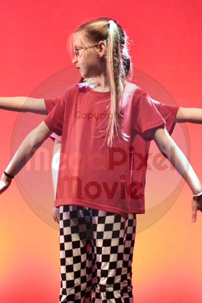 Let's Dance - Image 696A4620