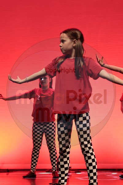 Let's Dance - Image 696A4718-2