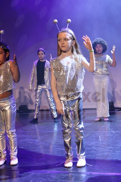 Let's Dance - Image 696A2392