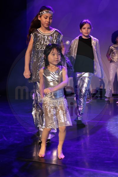 Let's Dance - Image 696A2516-2