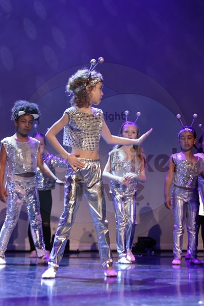 Let's Dance - Image 696A2555-2