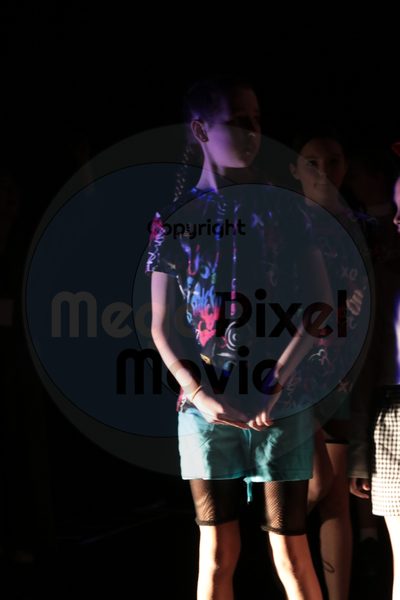 Dorothy Stringer Show - Image 4227