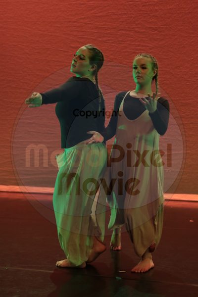Dorothy Stringer Show - Image 1335