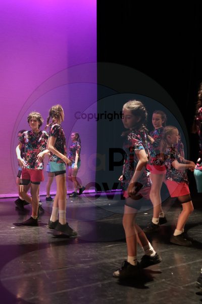Dorothy Stringer Show - Image 2528