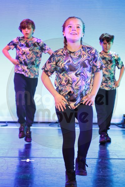 Let's Dance - Image 696A3049