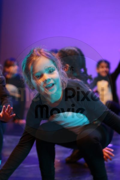Let's Dance - Image 7375