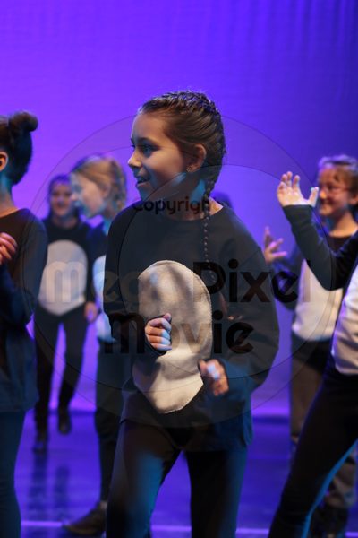 Let's Dance - Image 7471