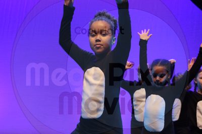 Let's Dance - Image 7573