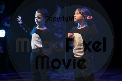 Let's Dance - Image 7707