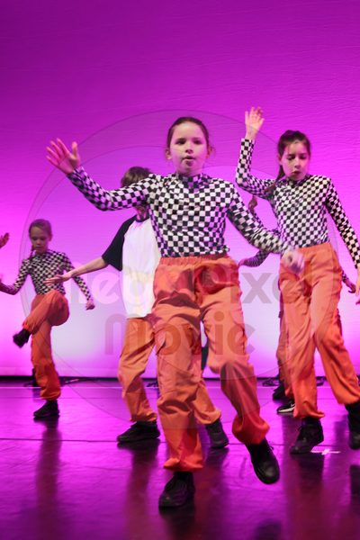 Let's Dance - Image 696A3241-2