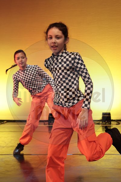 Let's Dance - Image 696A3338