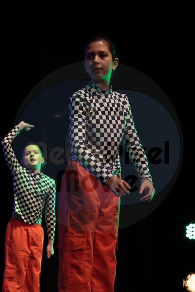 Let's Dance - Image 696A3419