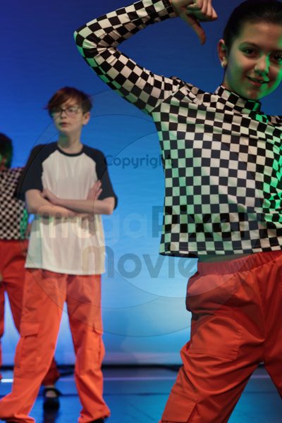 Let's Dance - Image 696A3425