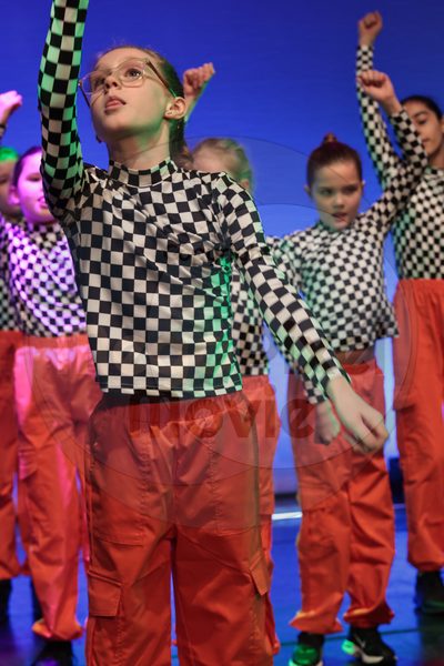 Let's Dance - Image 696A3498-2