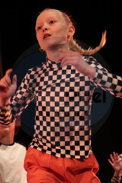 Let's Dance - Image 696A3597