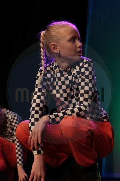 Let's Dance - Image 696A3707
