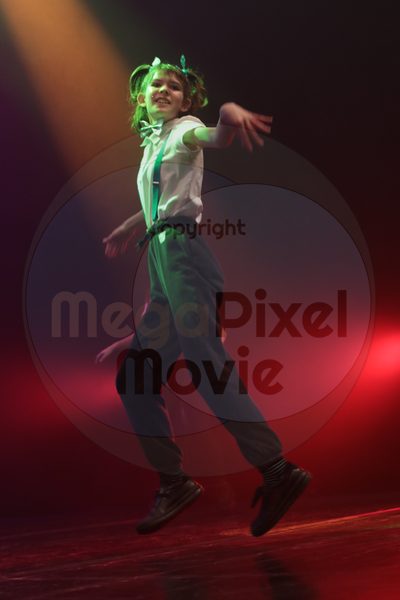 Let's Dance - Image 8043