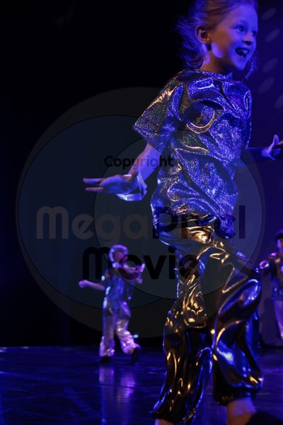 Let's Dance - Image 696A3770