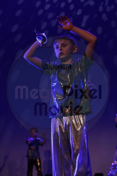 Let's Dance - Image 696A4096