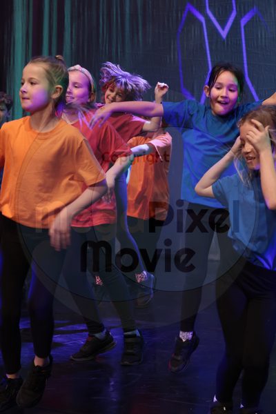 Let's Dance - Image 696A2098