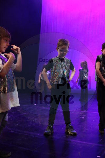 Let's Dance - Image 73912
